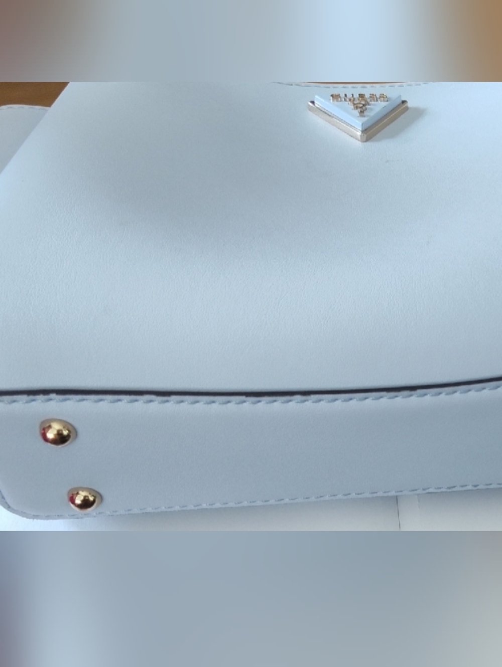 GUESS Iwona Tri Compartment Top Zip Xbody A shoulder bag a large compartment - Picture 6 of 8